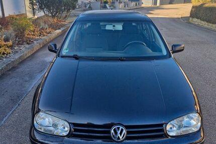VW Golf 187.000 km 1.990 &euro; Heilbronn 74078