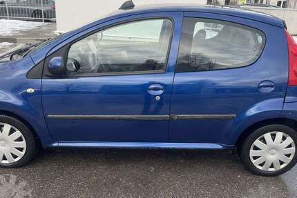 Peugeot 107 214.100 km 1.450 &euro; munchen 81737