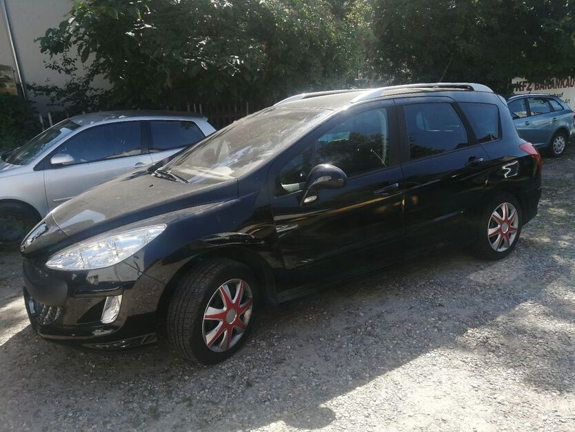 Peugeot 308 106.000 km 2.750 € Schönefeld OT-Waltersdorf 12529