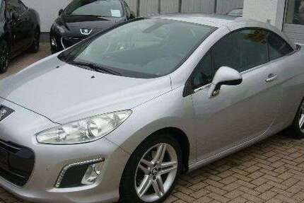 Peugeot 308 146.500 km 8.995 &euro; Walldorf / Baden 69190