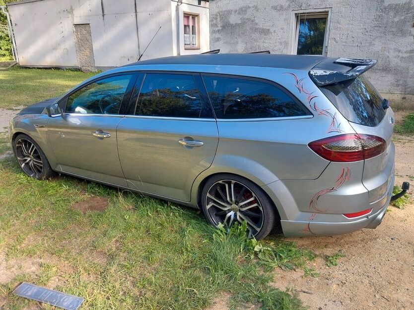 Mondeo