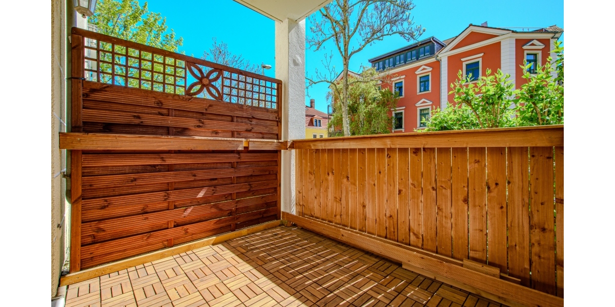 SUPER GRUNDRISS – BALKON – ROLLOS – WANNENBAD – EINBAUKÜCHE – TG-STELLPLATZ - Erdgeschoßwohnung Dresden Leubnitz-Neuostra | Angebot:26827248