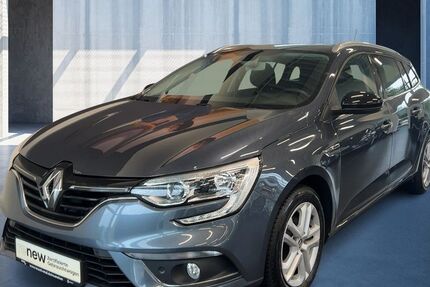 Renault Megane 44.461 km 15.490 € München 81827