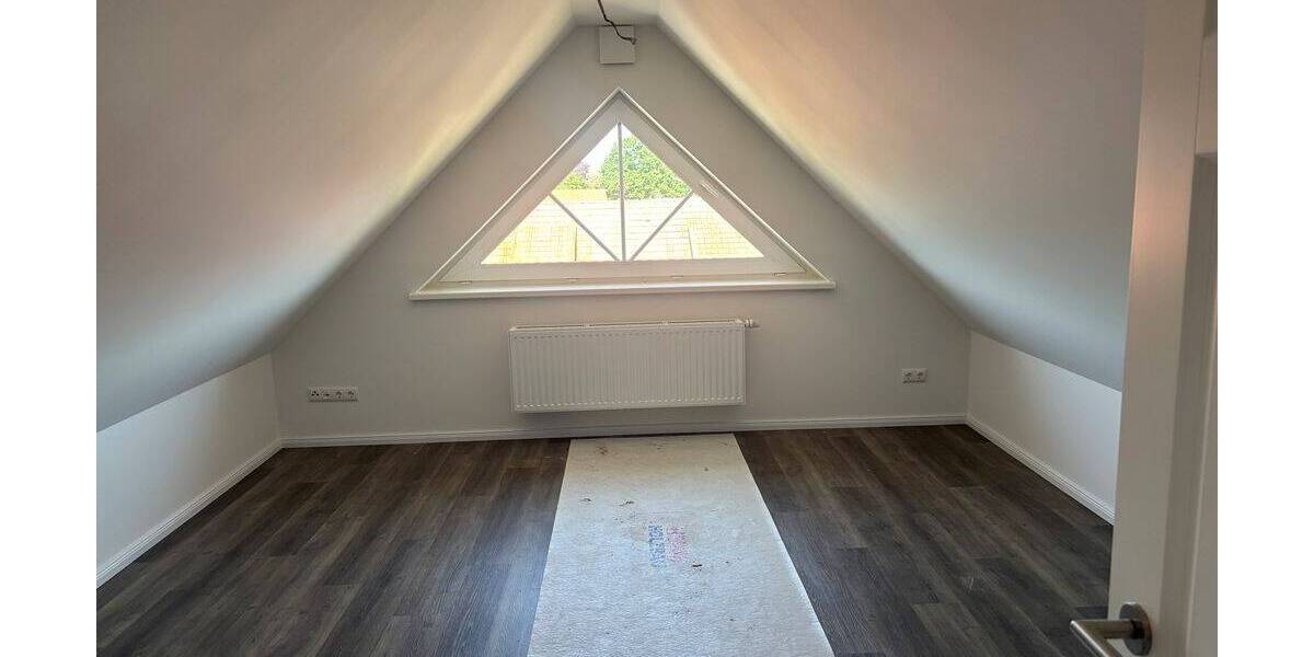 Doppelhaushälfte Stelle - 4 Zimmer, 126 m&sup2;, 2.350&euro; | Angebot:26796447