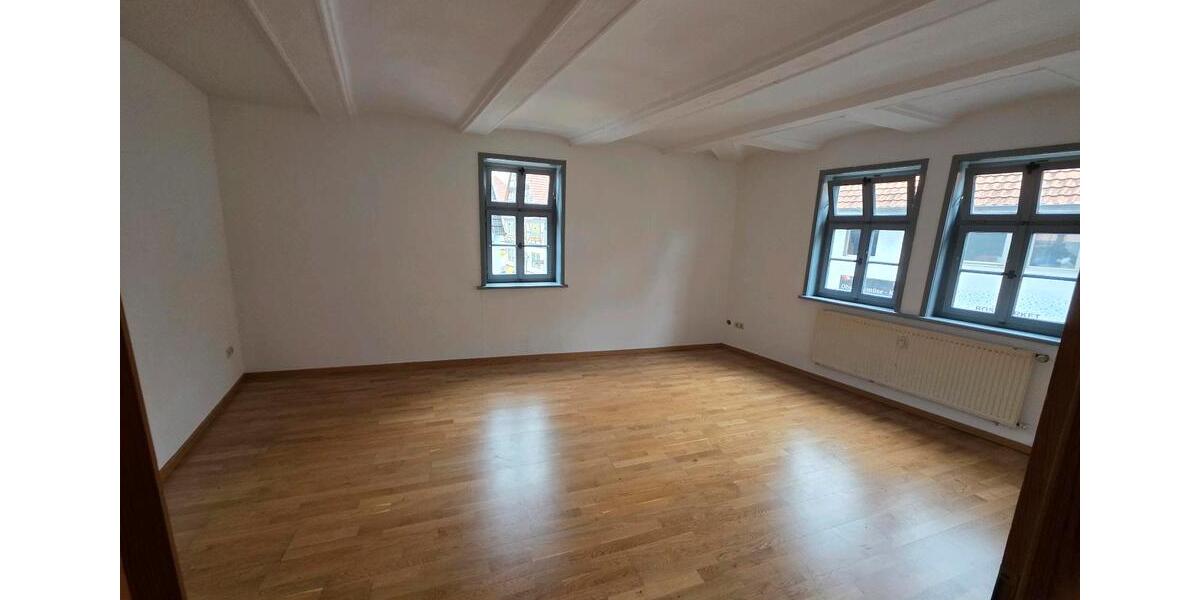 Etagenwohnung Wolfhagen - 2 Zimmer, 76 m&sup2;, 500&euro; | Angebot:25382283