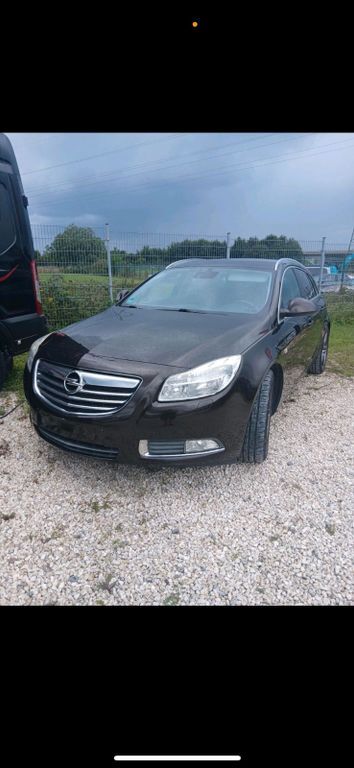Opel Insignia 253.000 km 2.800 € Wörth am Rhein 76744