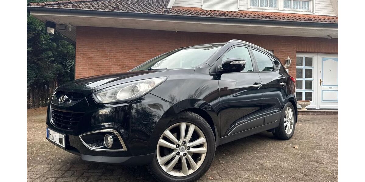 Hyundai ix35 159.000 km 7.990 &euro; Hamburg 22175