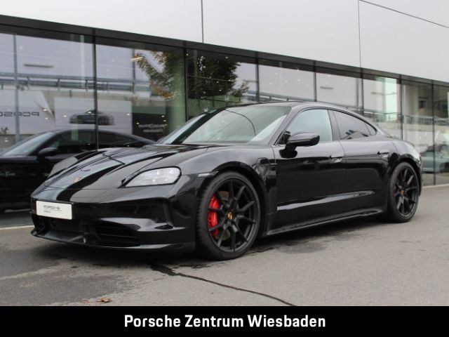 Porsche Taycan 14.900 km 139.900 &euro; Wiesbaden 65187