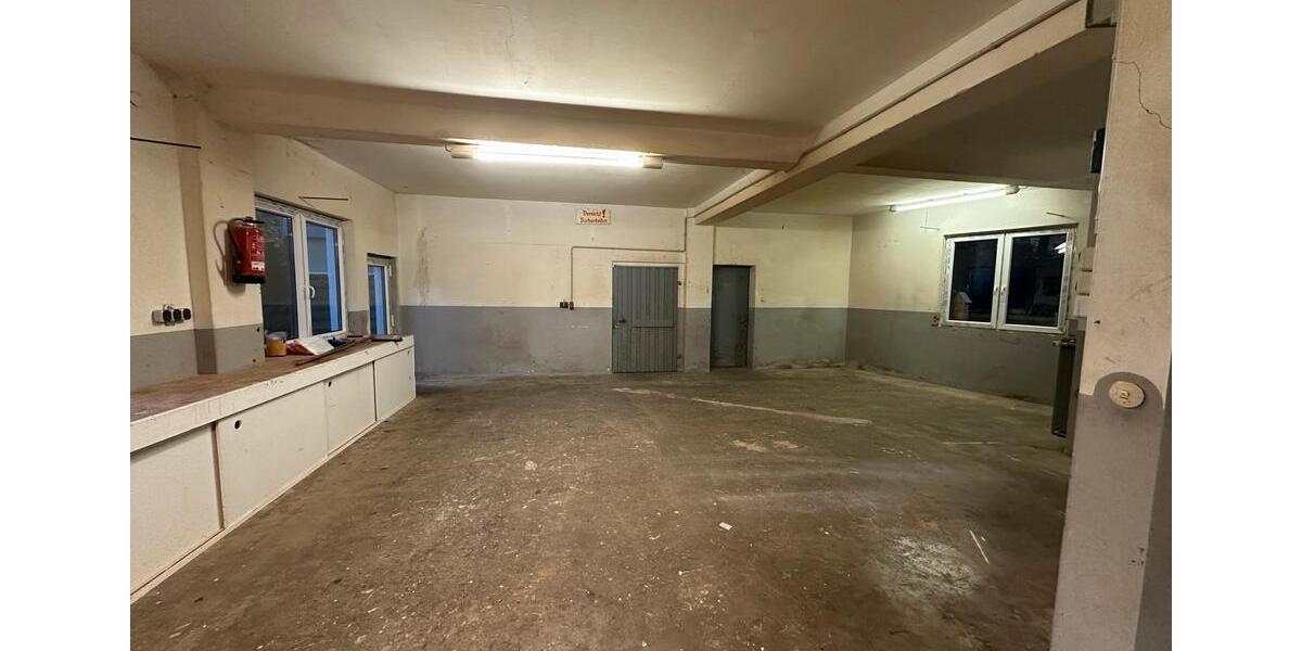 Werkstatt mit Büro in zentraler Lage von Westerstede zu vermieten zimmer