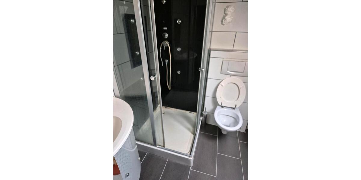 Dachgeschoßwohnung Burbach - 2 Zimmer, 50 m&sup2;, 750&euro; | Angebot:24679232