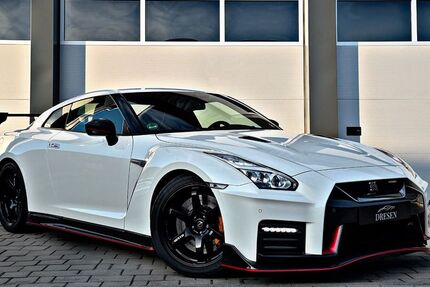 Nissan GT-R 8.117 km 300.000 &euro; Seitingen-Oberflacht 78606