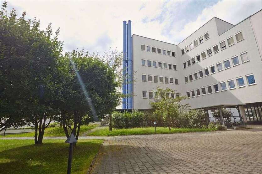 Büro in Chemnitz 1.137,50 € 175 m²