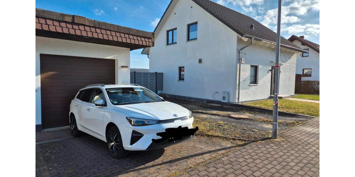 Einfamilienhaus Schenklengsfeld - 4 Zimmer, 138 m&sup2;, 330.000&euro; | Angebot:27009887
