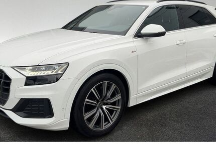 Audi Q8 30.367 km 68.980 &euro; Hamburg 22529