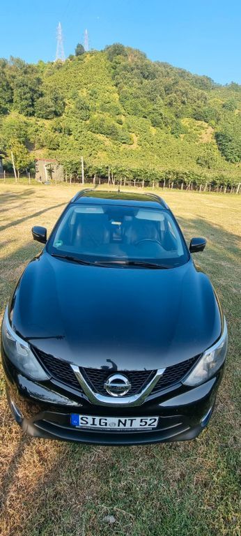 Nissan Qashqai 188.000 km 11.700 € Rüsselsheim am Main 65428
