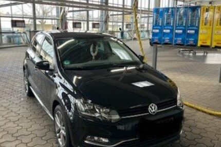 VW Polo 48.700 km 11.950 € Aachen 52064