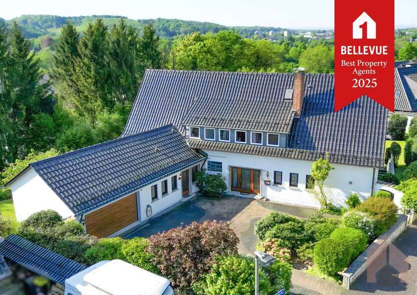 Haus zum Kaufen in Lohmar Heppenberg 879.000 € 248 m²
