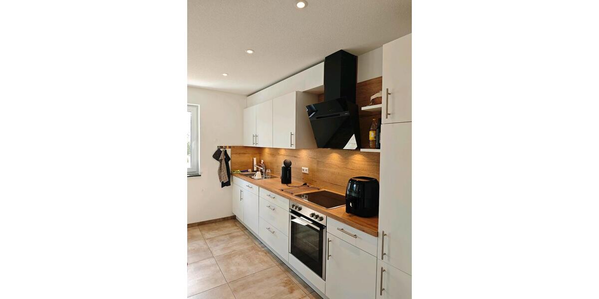 Etagenwohnung Rottenburg am Neckar - 3 Zimmer, 69 m&sup2;, 800&euro; | Angebot:26350183