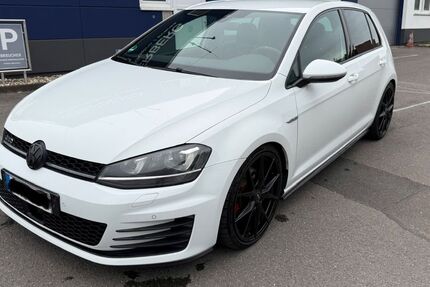 VW Golf 173.490 km 14.490 € Engelskirchen 51766