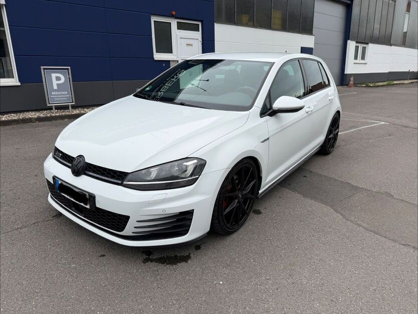 VW Golf 173.490 km 14.490 € Engelskirchen 51766