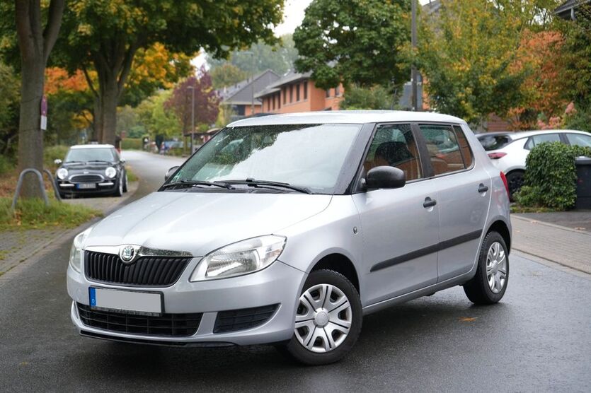 Skoda Fabia 92.450 km 4.850 € Dortmund 44265