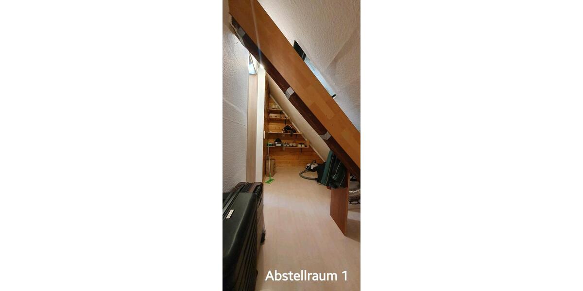 Dachgeschoßwohnung Dillenburg Niederscheld - 1 Zimmer, 50 m&sup2;, 480&euro; | Angebot:26316291