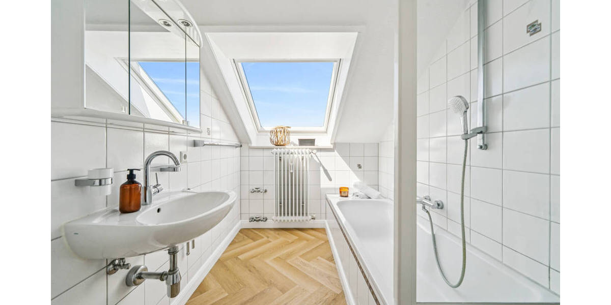 Etagenwohnung Friedrichshafen Fischbach - 3 Zimmer, 85 m&sup2;, 385.000&euro; | Angebot:26318918