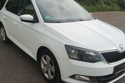 Skoda Fabia 200.000 km 4.000 &euro; Bremen 28197