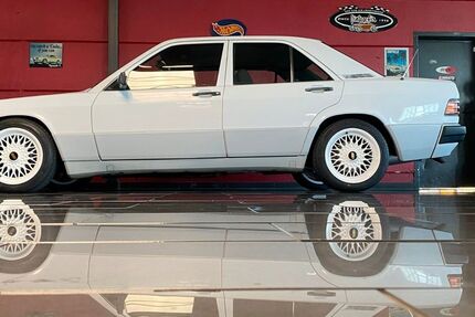 Mercedes-Benz 190 170.000 km 8.900 &euro; Giengen 89537