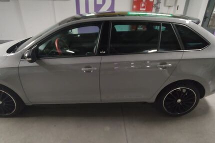 Skoda Rapid 66.000 km 12.999 &euro; Nürnberg 90443