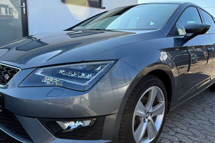 Seat Leon 55.946 km 14.499 &euro; Bielefeld 33659