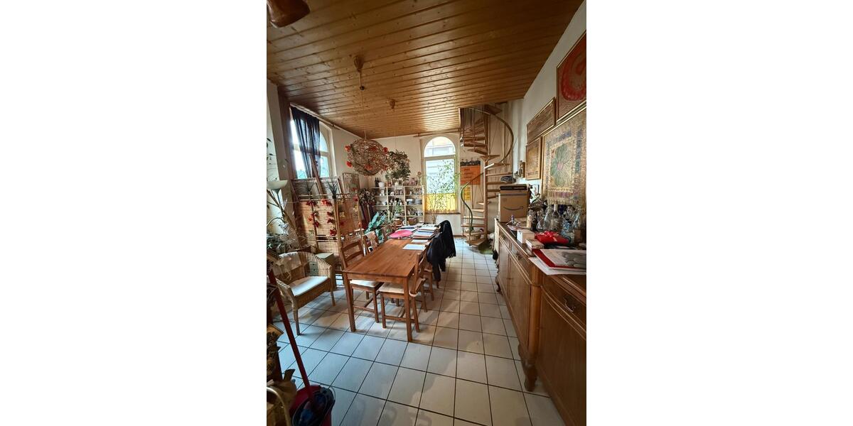 Erdgeschoßwohnung Braunschweig Östliches Ringgebiet - 4 Zimmer, 130 m&sup2;, 1.300&euro; | Angebot:26350825