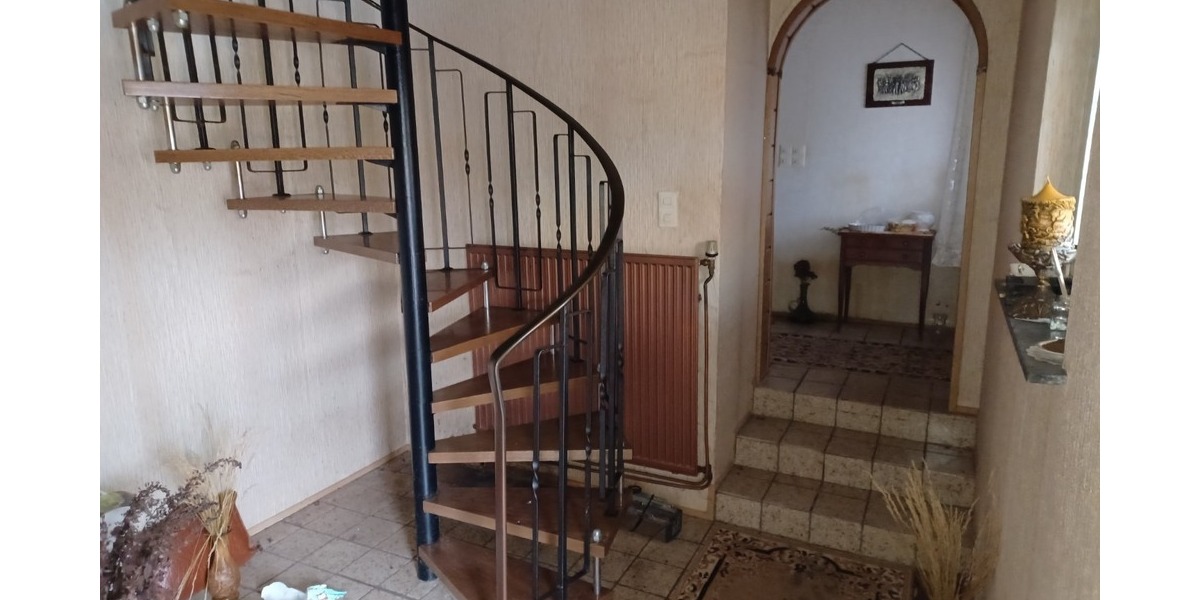 Wohnhaus mit Garage und Garten im Hochsolling - Einfamilienhaus Holzminden | Angebot:26001740
