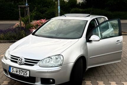 VW Golf 143.000 km 3.750 &euro; Mühlheim am Main 63165
