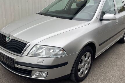 Skoda Octavia 117.000 km 4.990 € Böblingen 71034