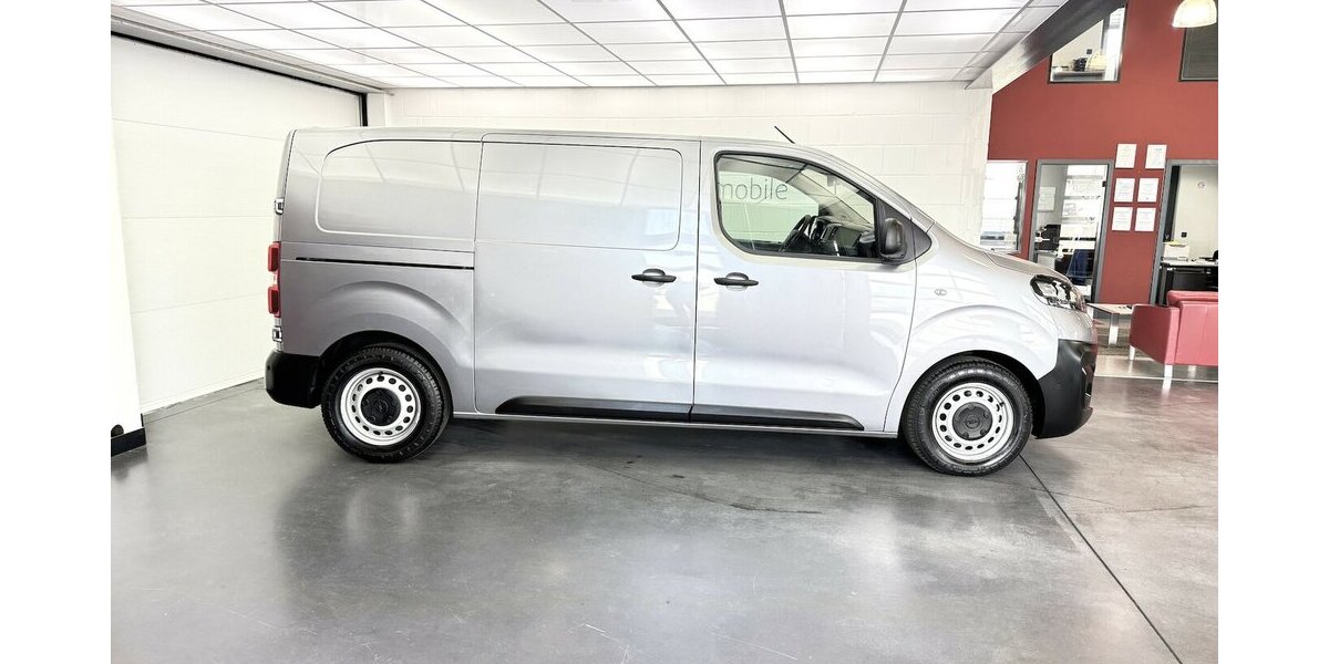 Opel Vivaro Cargo-e Elegance M 50kWh 1.Hand PDC 32.600 km 18.990 &euro; Lich 35423