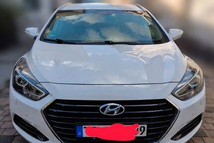 Hyundai i40 106.000 km 10.450 &euro; Mehring 54346