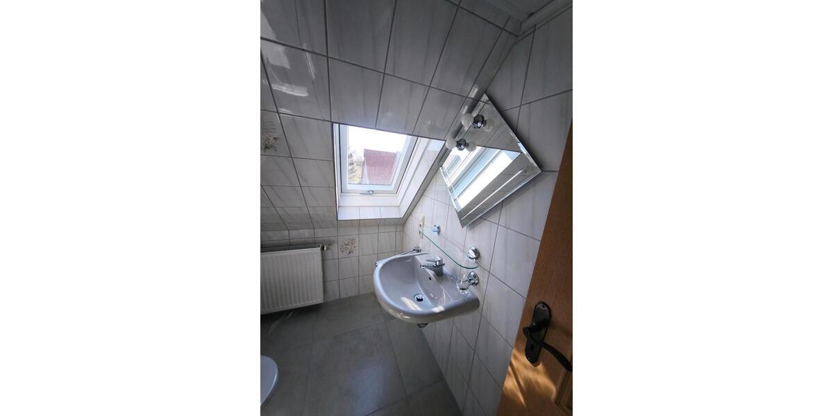Etagenwohnung Burgoberbach - 1 Zimmer, 20 m&sup2;, 400&euro; | Angebot:26196407