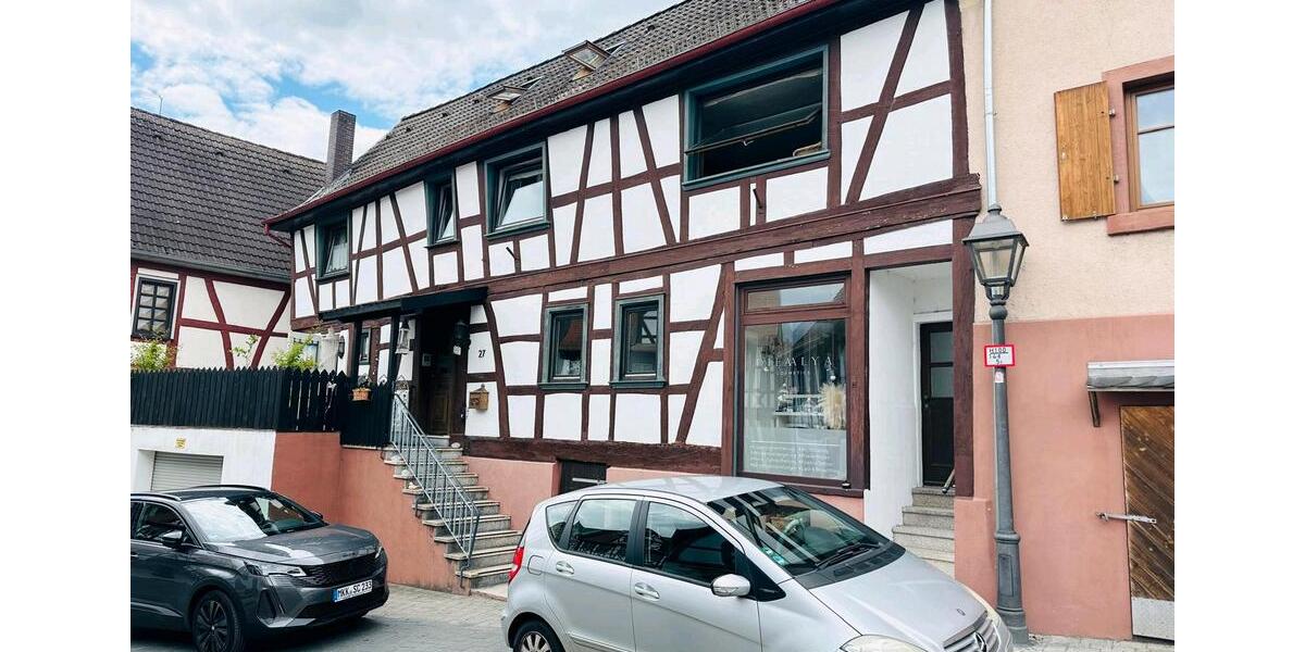 Einfamilienhaus Nidderau - 7.5 Zimmer, 180 m&sup2;, 330.000&euro; | Angebot:24716564