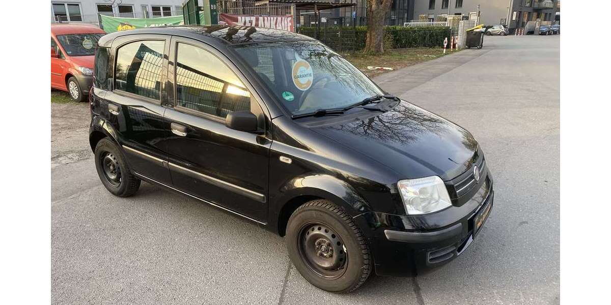 Fiat Panda 132.000 km 3.100 &euro; Essen 45239