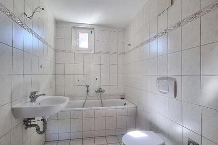 Wohnung Köthen (Anhalt) - 2 Zimmer, 45 m&sup2;, 267&euro; | Angebot:26351015
