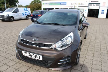 Kia Rio 100.000 km 9.290 € Zeven 27404