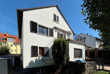 Eschborn: 2,5-Zimmer-Wohnung mit Gartenanteil in kleiner Wohneinheit und citynaher Lage 2.5 zimmer