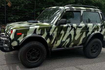 Lada Niva 45.000 km 16.000 &euro; Nürnberg 90475