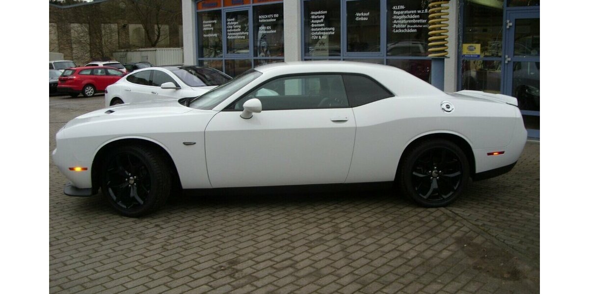 Dodge Challenger 3,6 Leder,Kamera,Sitzheizen 21.000 km 29.990 &euro; Rudolstadt 07407