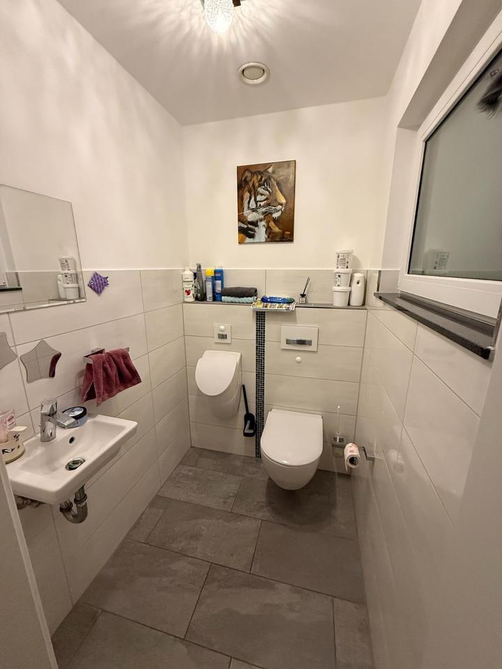 Haus mit 165qm A+ mit WP, Klima, Smarthome 22KW PV, 17KW Speicher zimmer