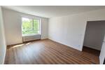 Frisches Wohngefühl! Modernisierte 3-Zimmer-Wohnung! Balkon, neues Bad, neuer Boden, Aufzug
