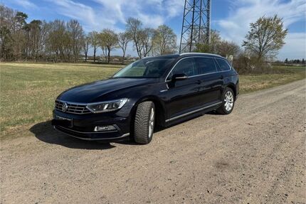 VW Passat Variant