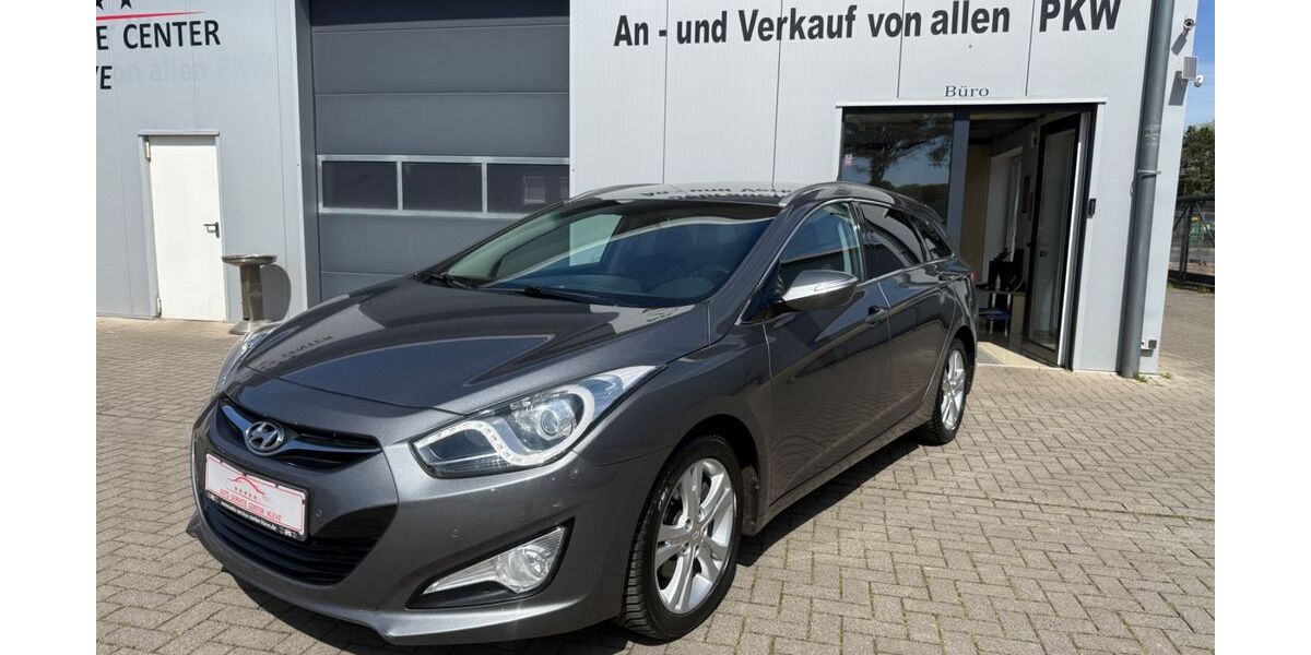 Hyundai i40 228.680 km 4.900 &euro; Bedburg-Hau 47551