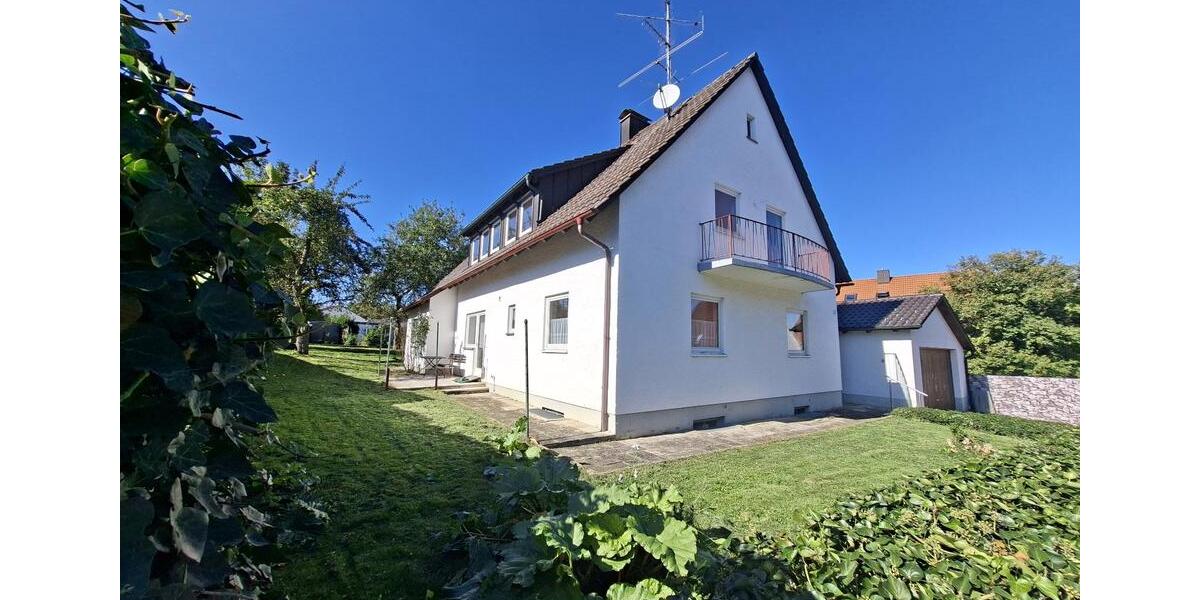 Ottobeuren: Großes Haus mit Einliegerwohnung, zentral gelegen 11 zimmer